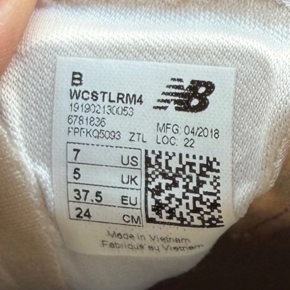 New Balance FuelCore Coast v4 Moonbeam Running Shoes Athleisure Gym Womens 7
